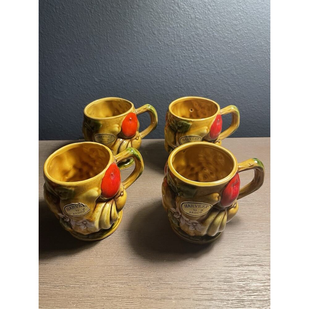 Set of 4 Vintage ARDCO Harvest Raised Fruit Coffee Mugs Cups Japan